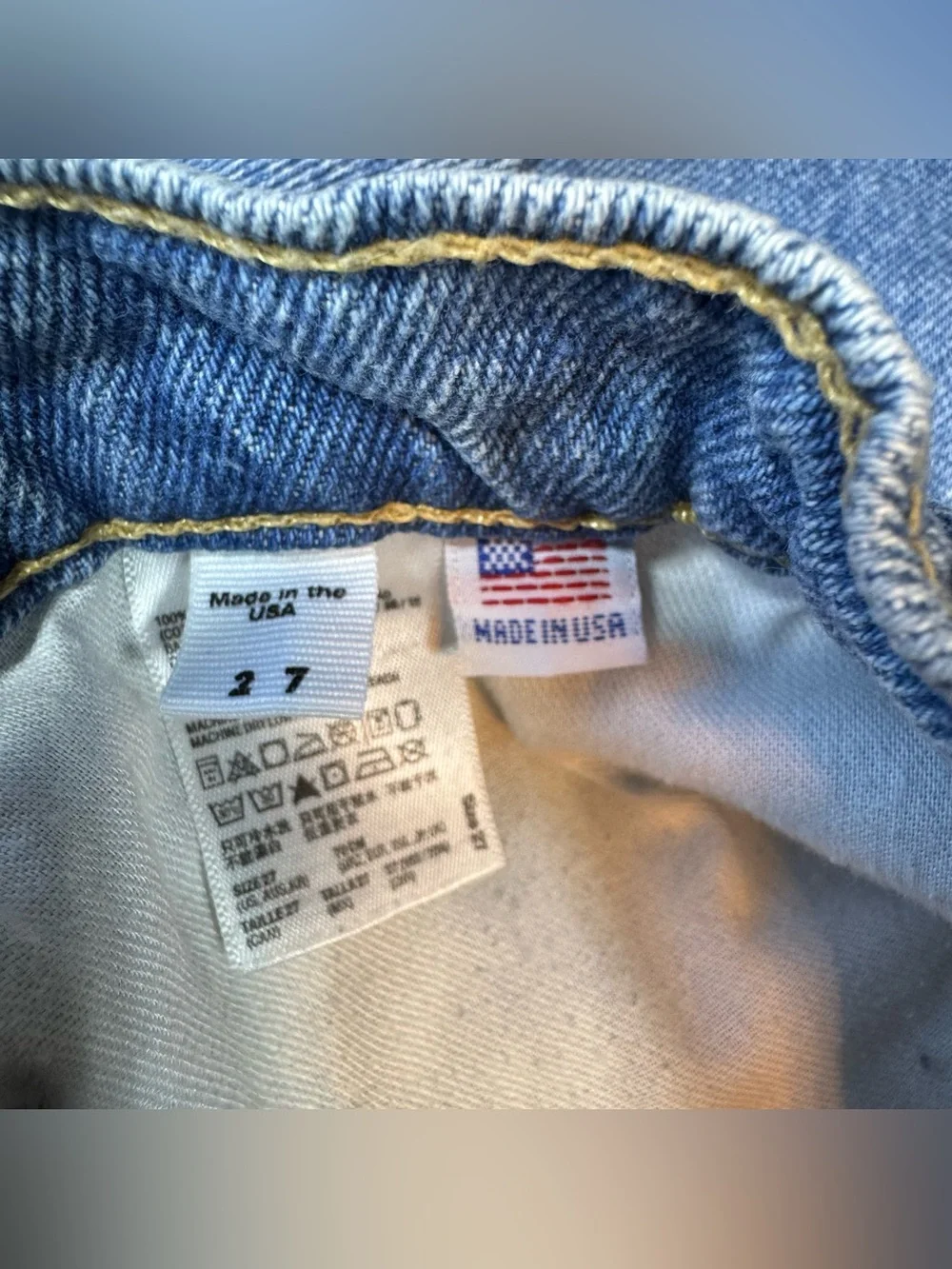 American Apparel Y2K High Waisted Denim Shorts Light Wash Cuffed Size 27 Mom